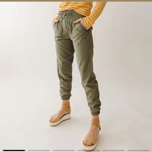 Albion Fit Olive Destination Jogger TALL